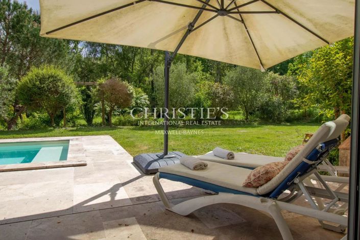 Image No.3-5 Bed House for sale