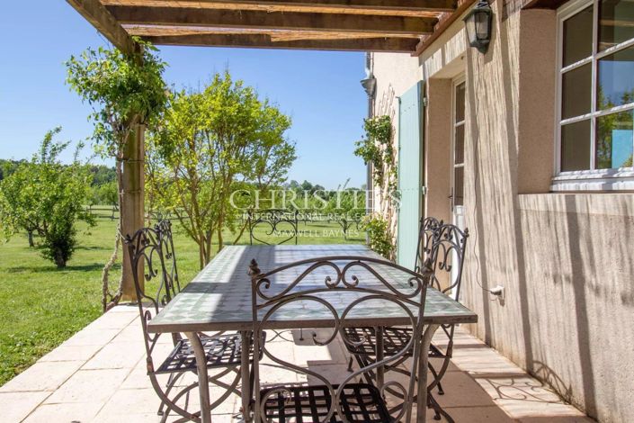 Image No.3-3 Bed House for sale