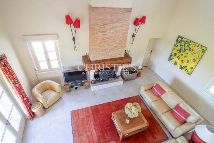 Image No.9-3 Bed House for sale