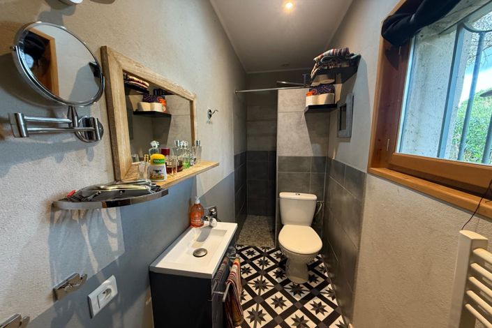 Image No.15-3 Bed House for sale