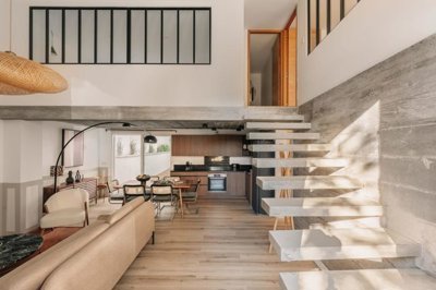 1 - Biarritz, Property