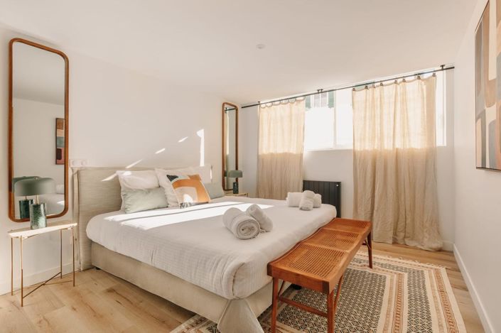 Image No.8-3 Bed Property for sale