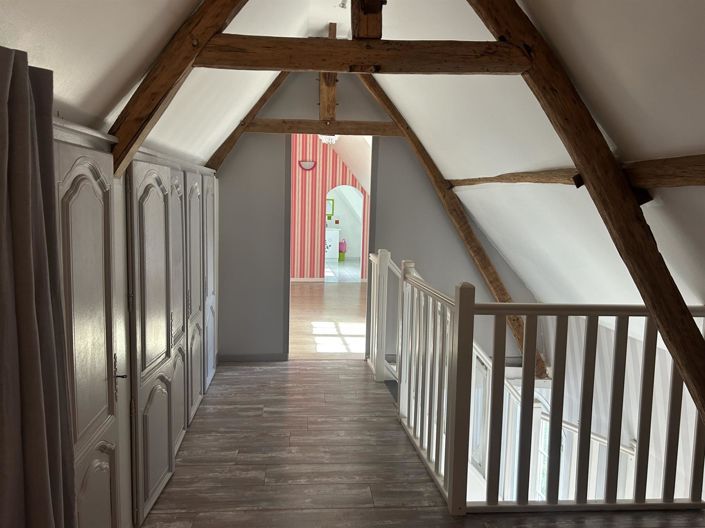 Image No.8-3 Bed House for sale