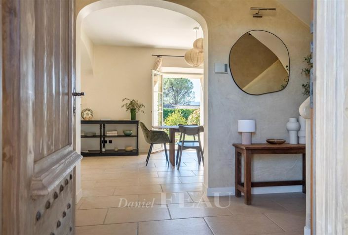 Image No.11-4 Bed House for sale