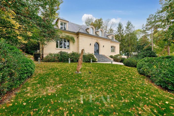 Image No.5-6 Bed House for sale