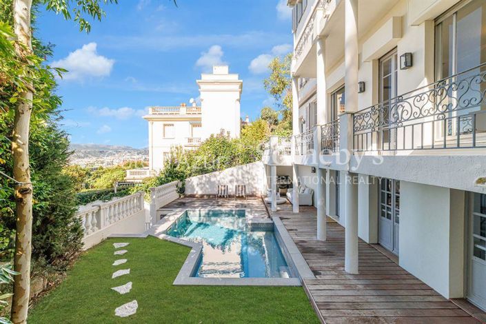 Image No.3-5 Bed Property for sale