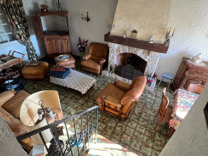 Image No.9-3 Bed House for sale