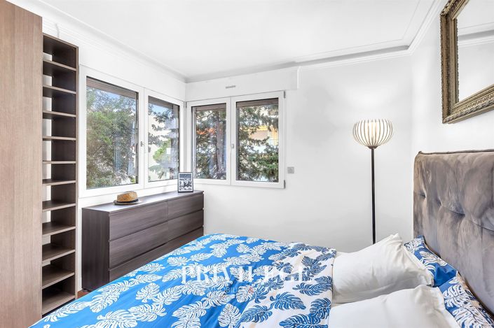 Image No.20-2 Bed Apartment for sale