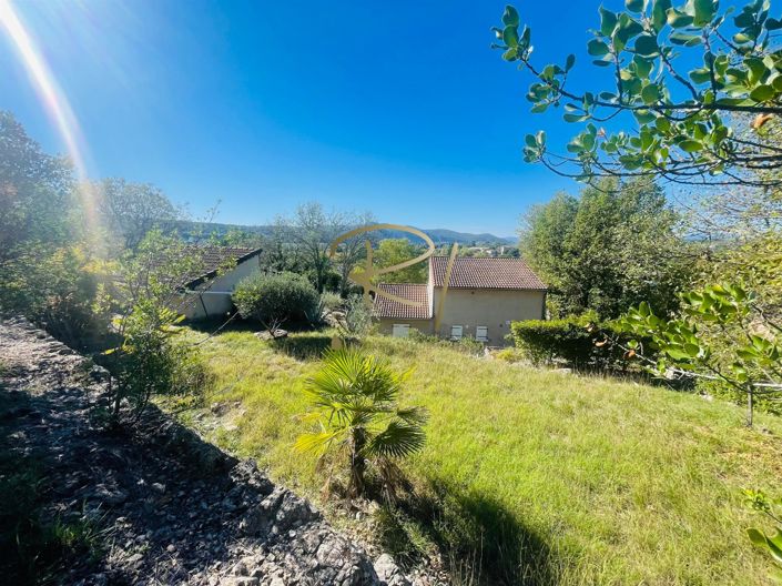 Image No.8-3 Bed House for sale