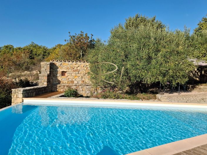 Image No.2-5 Bed House for sale