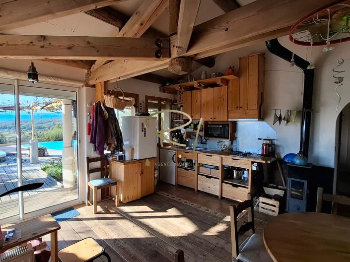 Image No.7-5 Bed House for sale