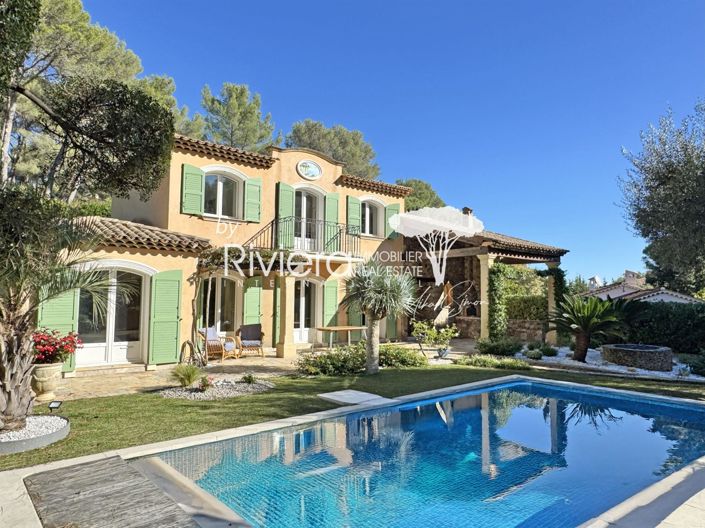 Image No.1-4 Bed House for sale