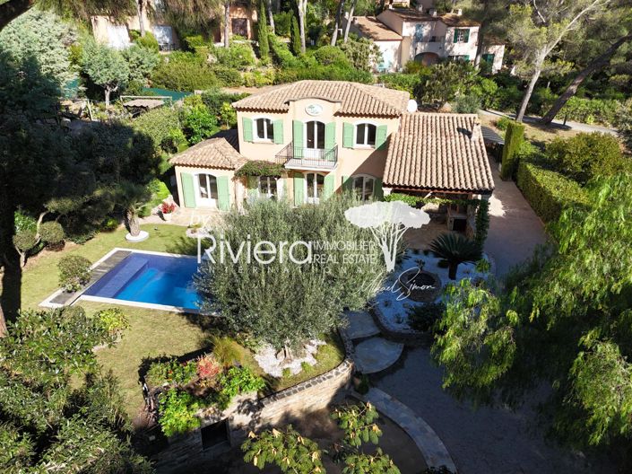 Image No.2-4 Bed House for sale