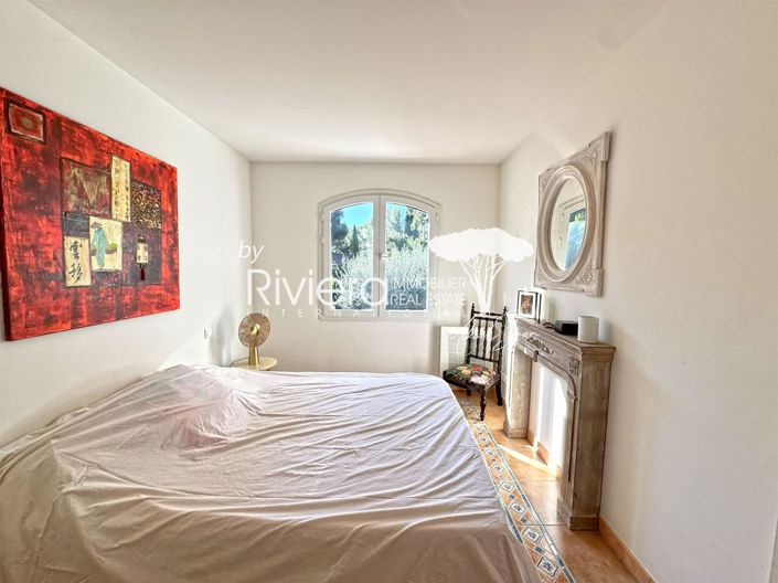 Image No.20-4 Bed House for sale