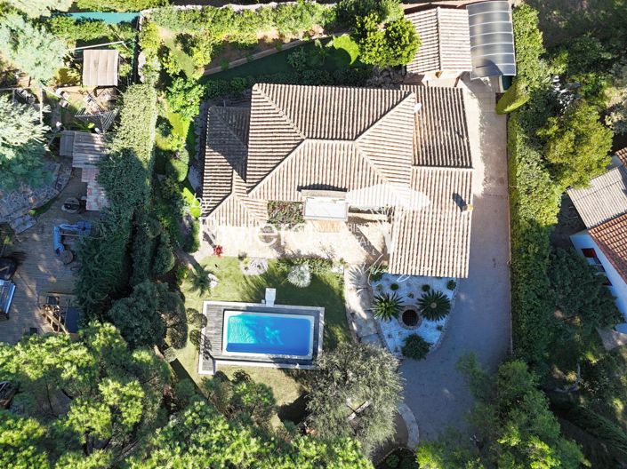 Image No.28-4 Bed House for sale