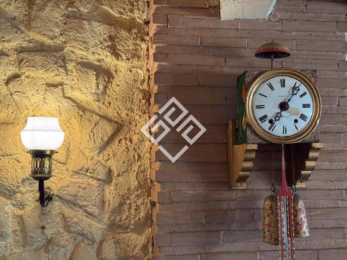 Image No.10-3 Bed House for sale