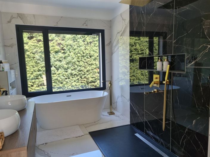 Image No.10-4 Bed House for sale