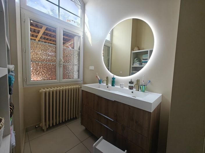 Image No.10-3 Bed House for sale