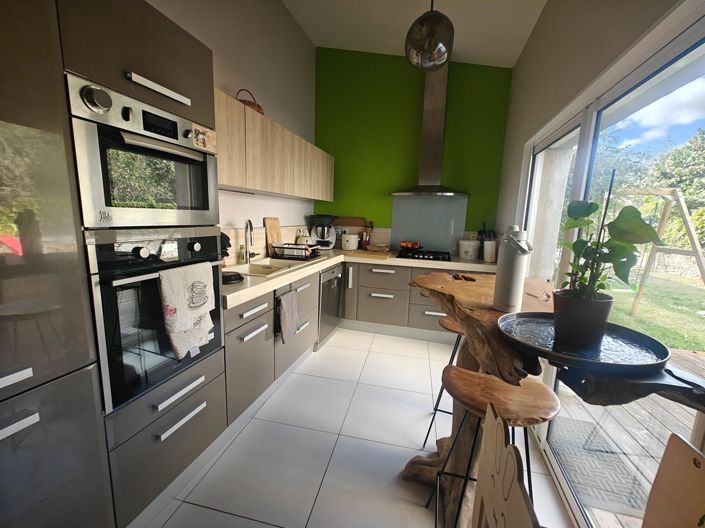 Image No.6-3 Bed House for sale