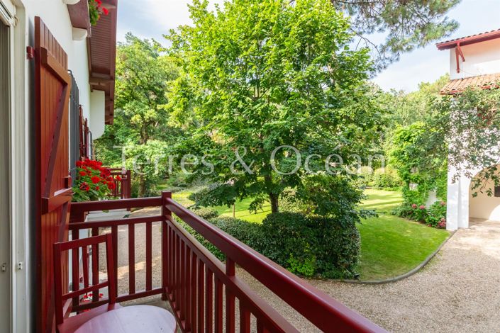 Image No.15-8 Bed House for sale