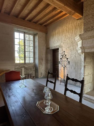 Image No.11-2 Bed Property for sale