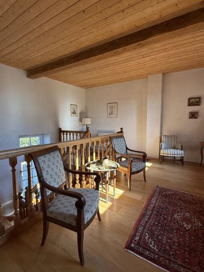 Image No.17-2 Bed Property for sale