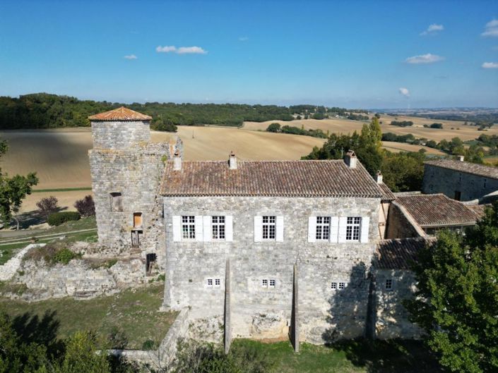 Image No.2-2 Bed Property for sale