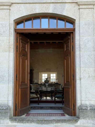 Image No.4-2 Bed Property for sale