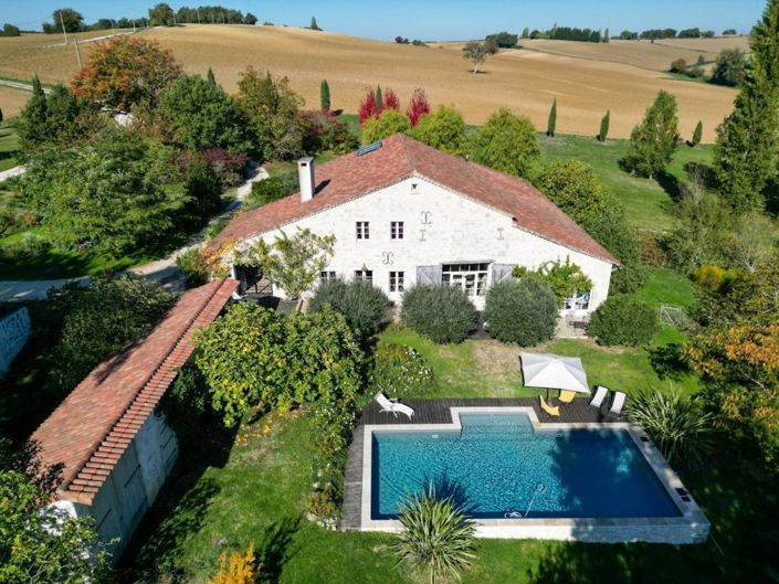 Image No.1-5 Bed House for sale