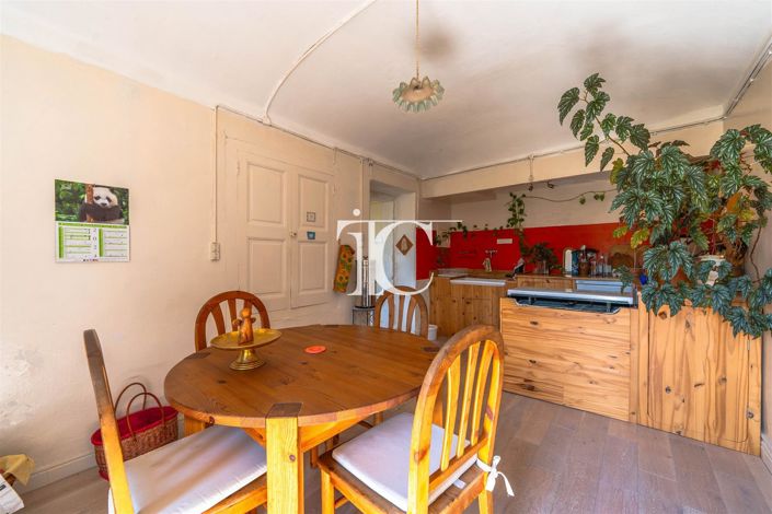 Image No.11-4 Bed House for sale