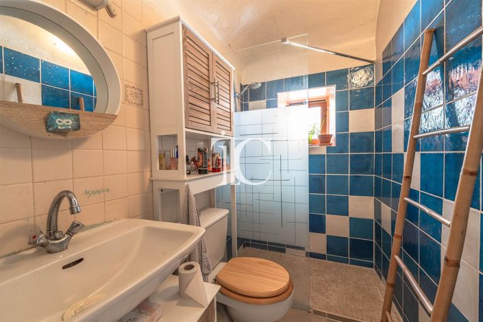 Image No.19-4 Bed House for sale