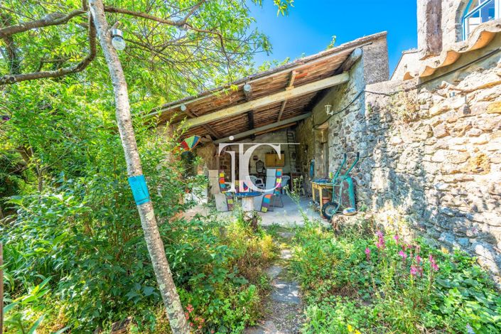 Image No.30-4 Bed House for sale