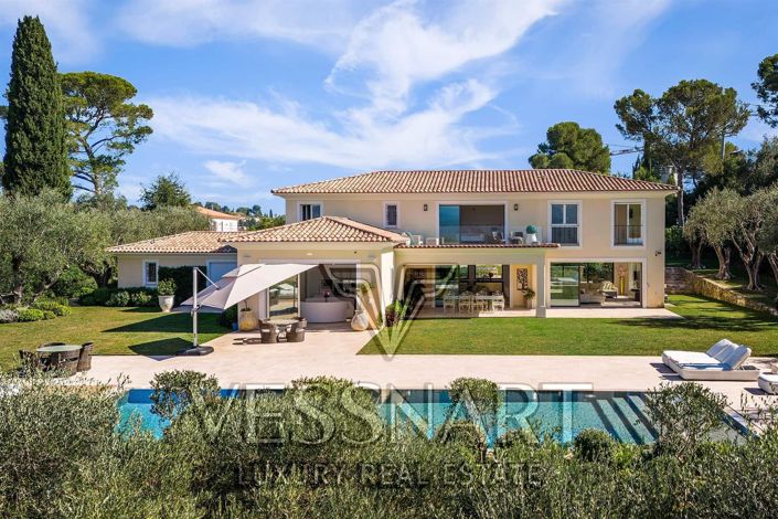 Image No.1-6 Bed House for sale