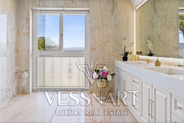 Image No.11-6 Bed House for sale