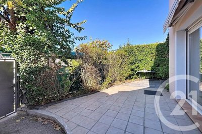 2 Bed Apartment for sale