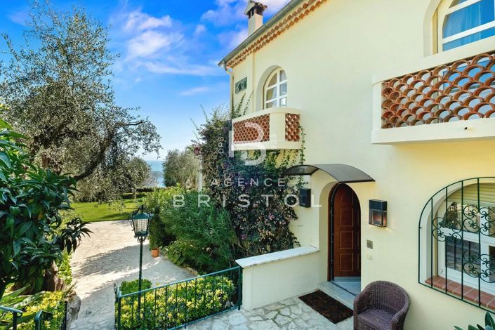 Image No.25-4 Bed House for sale