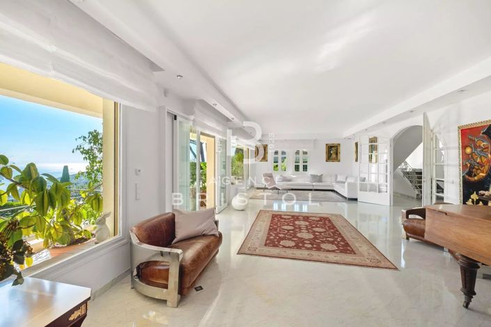 Image No.4-4 Bed House for sale