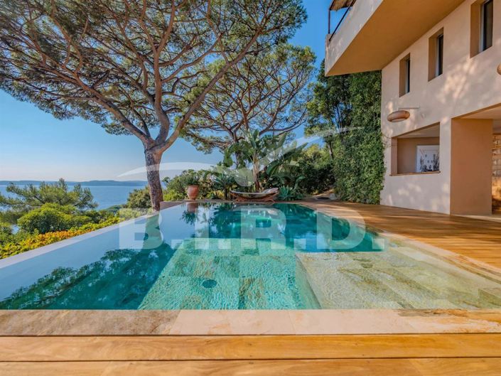 Image No.5-5 Bed House for sale