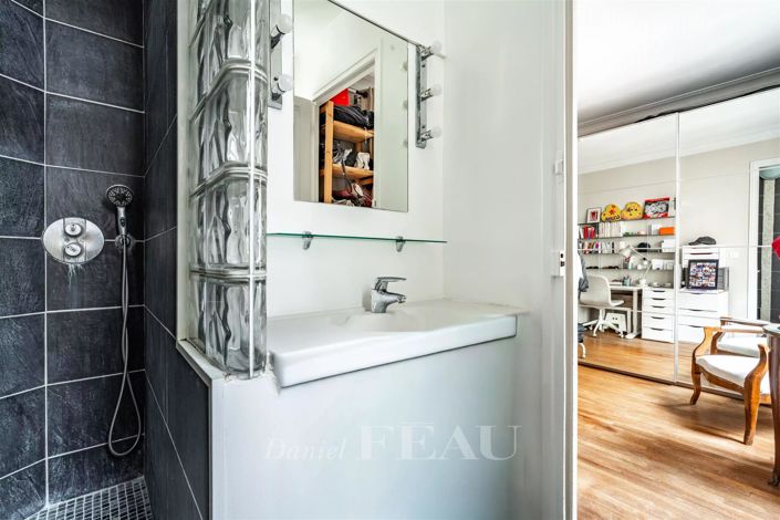 Image No.6-4 Bed Apartment for sale