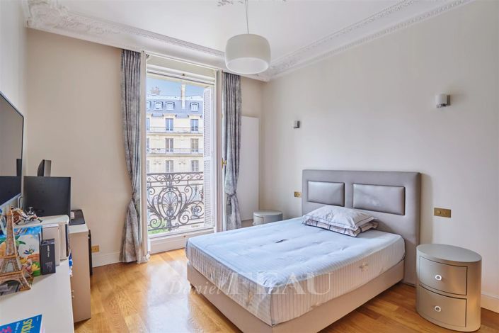 Image No.13-3 Bed Apartment for sale