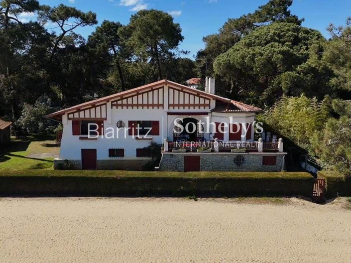 Image No.2-9 Bed House for sale