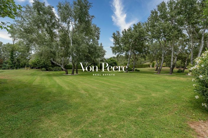 Image No.3-5 Bed House for sale