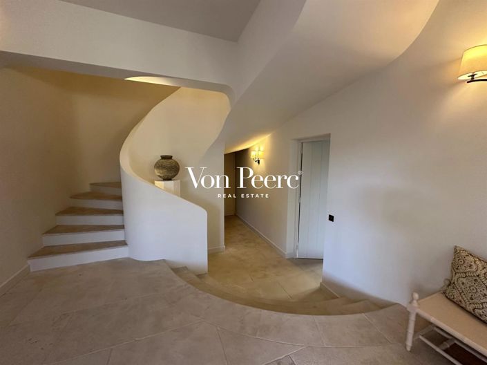 Image No.10-4 Bed House for sale