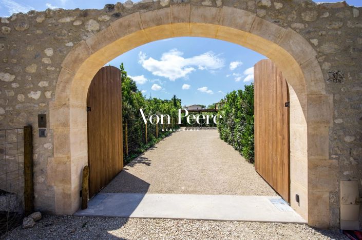 Image No.4-4 Bed House for sale