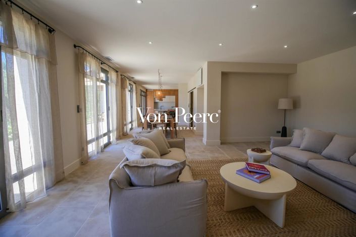 Image No.28-4 Bed House for sale