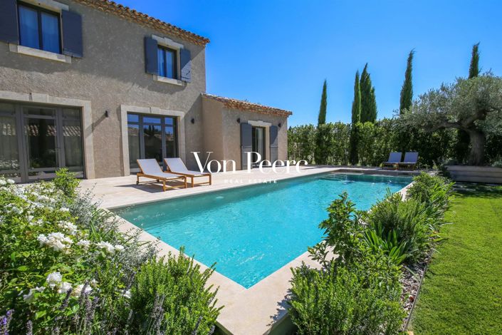 Image No.6-4 Bed House for sale