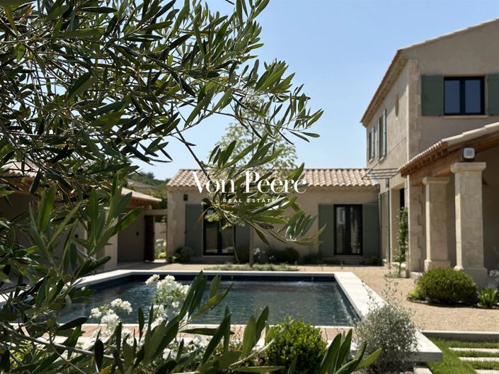 Image No.3-4 Bed House for sale