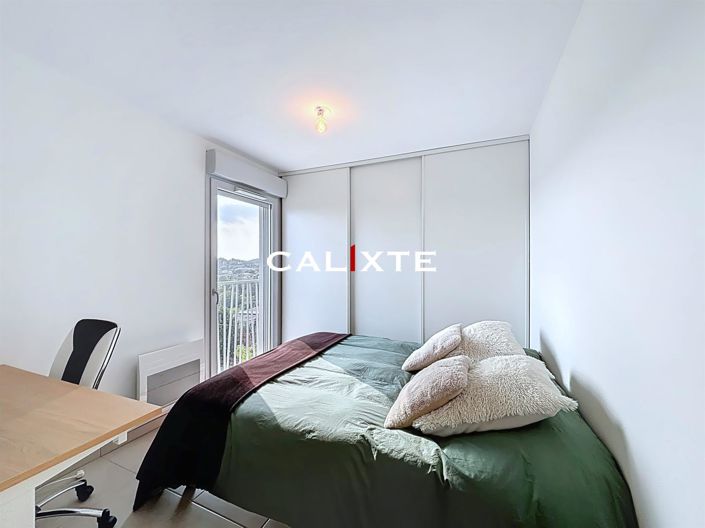 Image No.23-2 Bed Apartment for sale