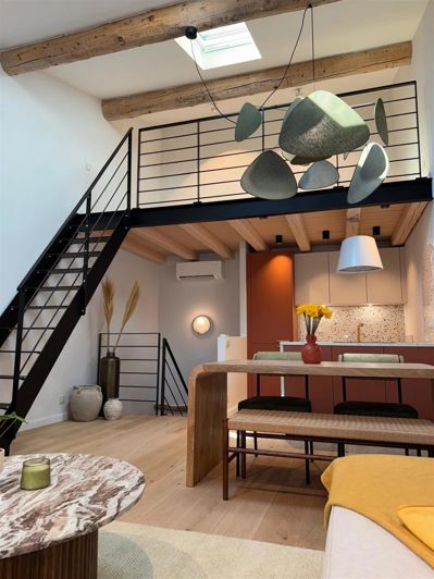 Image No.1-2 Bed House for sale