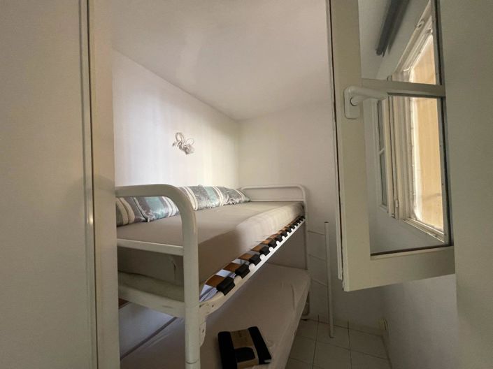 Image No.12-1 Bed Apartment for sale